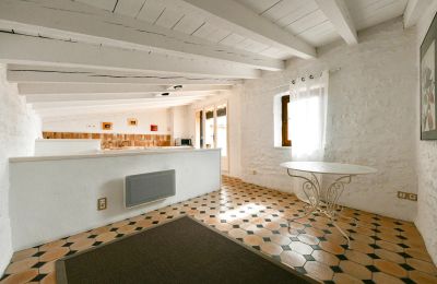 Propriété historique à vendre Vers-Pont-du-Gard, Occitanie, Image 16/21