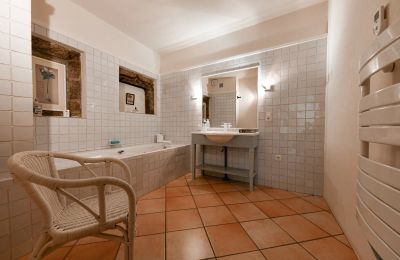 Propriété historique à vendre Vers-Pont-du-Gard, Occitanie, Image 20/31