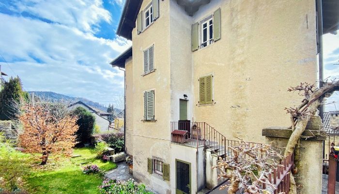 Propriété historique à vendre Premeno, Piémont,  Italie