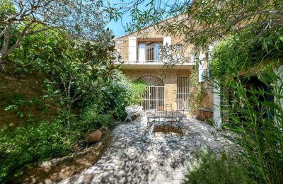 Propriété historique à vendre Aigaliers, Occitanie, Image 23/24