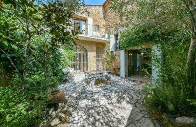 Propriété historique à vendre Aigaliers, Occitanie, Image 2/24
