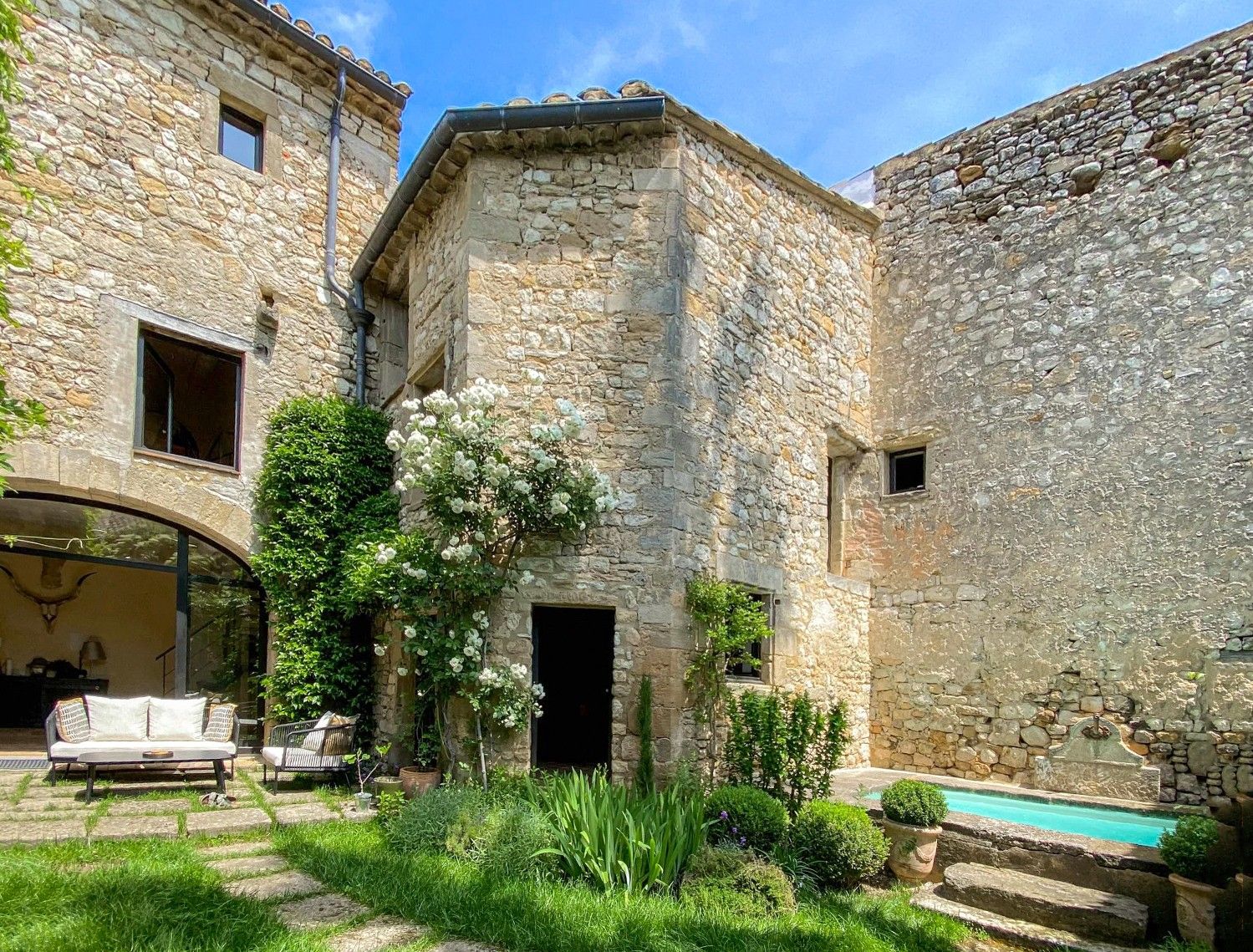 Photos Refuge en pierre avec jardin privé et charme méditerranéen
