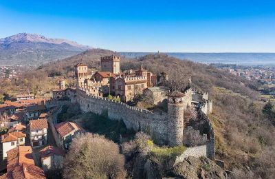 Château médiéval à vendre Pavone Canavese, Piémont, Vue générale