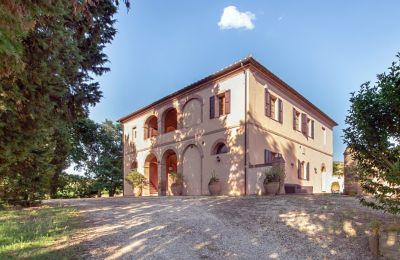 Demeure historique à vendre Torrenieri, Toscane, Vue extérieure