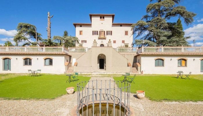 Villa Murtas - Propriété au sud de Florence avec parc, spa et vue panoramique