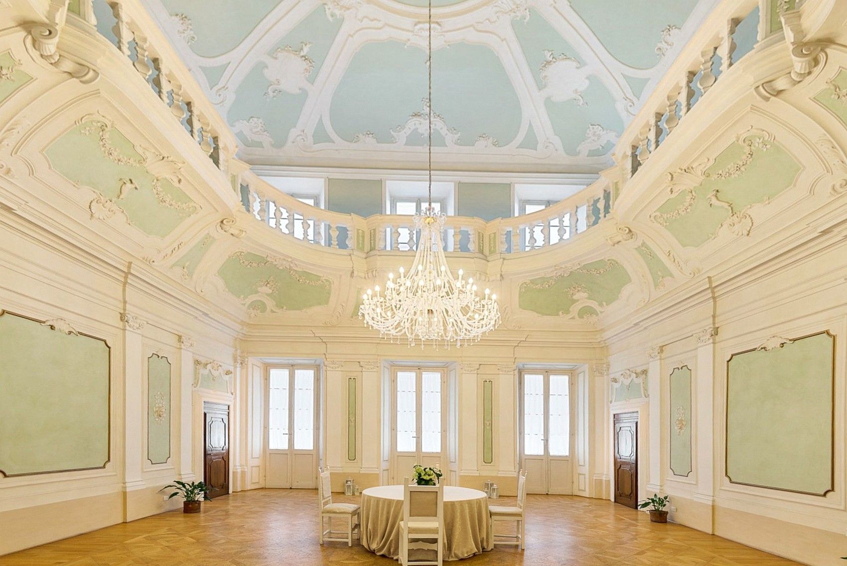 Photos Palais au cœur du centre historique de Sienne – 700 m² avec salle de bal et stucs rococo