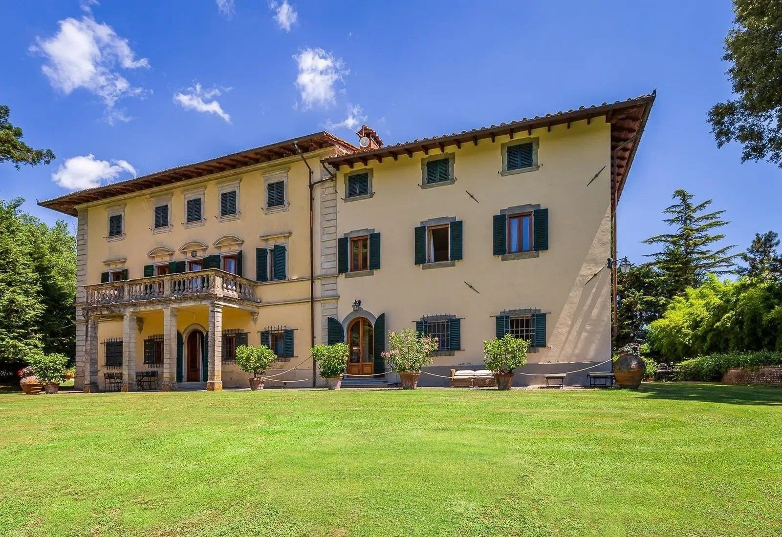 Photos Villa del Riccio – Domaine avec agrotourisme dans les collines toscanes près de Florence