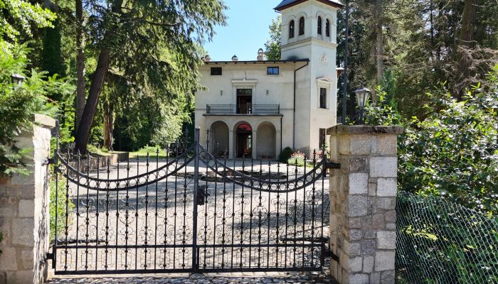 Château à vendre Kowary, Basse-Silésie,  Pologne