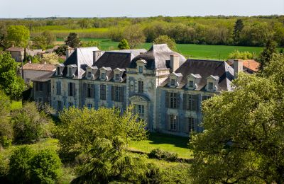 Château Thouars, Nouvelle-Aquitaine
