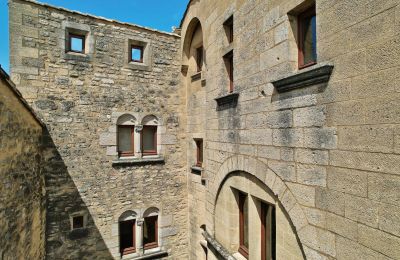 Propriété historique à vendre Uzès, Occitanie, Image 1/25