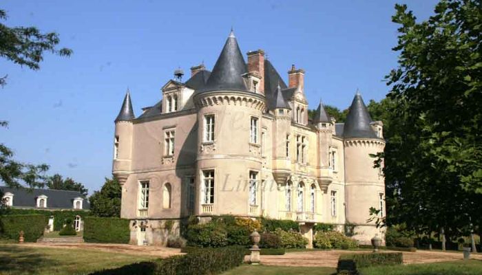 ???images??? 19 th C Château, Chapel, Pool, Outbuildings Nr Le Mans