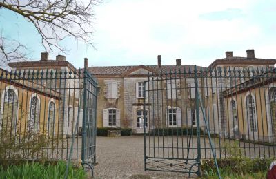 Immobilier historique à vendre Gers:  