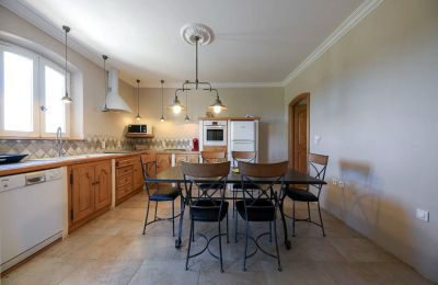 Propriété historique à vendre Uzès, Occitanie, Cuisine