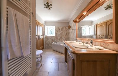 Propriété historique à vendre Uzès, Occitanie, Salle de bain