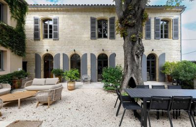 Propriété historique à vendre Uzès, Occitanie, Image 2/24