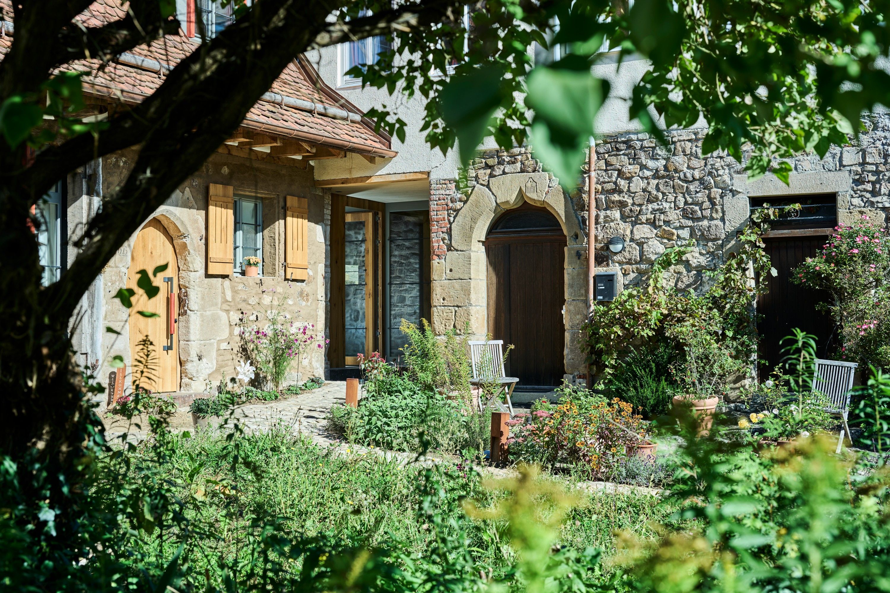 Photos Historisches Juwel mit moderner Wohnqualität im Klosterensemble Bebenhausen