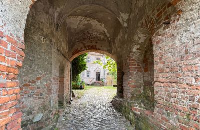 Château médiéval à vendre 16909 Goldbeck, Goldbecker Burgstraße  1, Brandebourg, Accès
