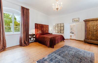 Château à vendre 4693 Desselbrunn, Oberösterreich, Der Masterbedroom samt Bad en Suite 