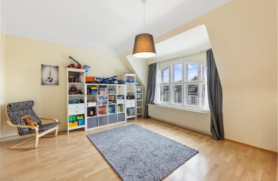 Demeure historique à vendre Währing, Vienne, Ein Zimmer des ausgebauten Dachgeschosses