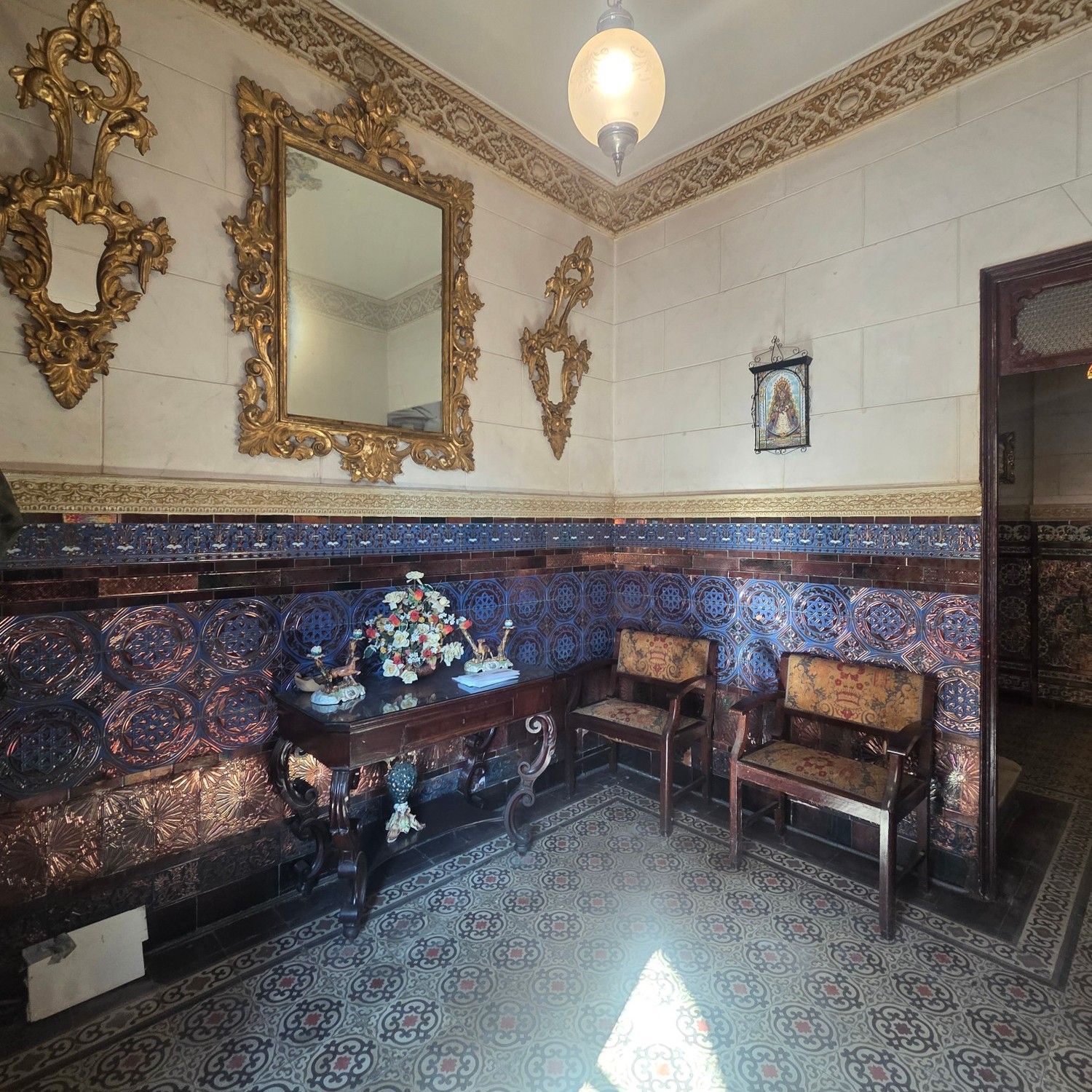 Photos Maison de maître de 1925 à San Juan de Aznalfarache, attribuée à Aníbal González