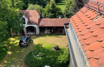 Château à vendre 84375 Kirchdorf am Inn, Hofmarkstraße 2, Bavière, Blick vom Turmzimmerchen zur Garage