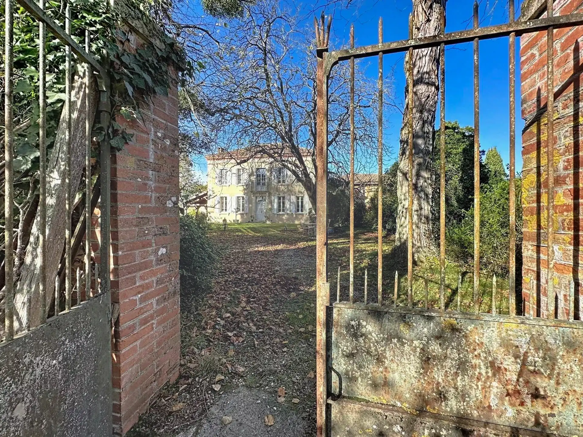 Photos Maison rurale avec Gîte sur propriété rurale, Masseube