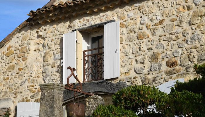  Uzès 4