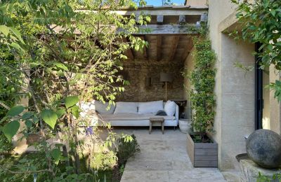 Propriété historique à vendre Uzès, Occitanie, Image 3/46