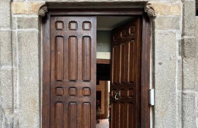 Appartement de caractère à vendre Toledo, Amador de los Ríos 2, Castille-La Manche, Entrée