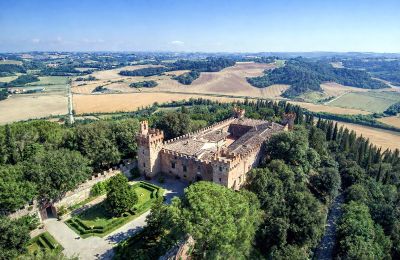 Château médiéval à vendre Castelfiorentino, Castello di Oliveto, Toscane, Image 1/15
