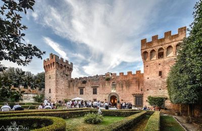 Château médiéval à vendre Castelfiorentino, Castello di Oliveto, Toscane, Image 5/15