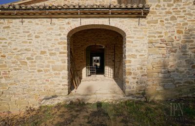 Maison de campagne à vendre 06026 Pietralunga, Ombrie, Image 14/24