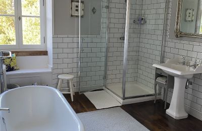 Maison de campagne à vendre Mouzon, Nouvelle-Aquitaine, Salle de bain