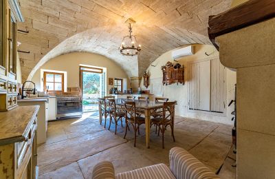 Propriété historique à vendre Uzès, Occitanie, Cuisine