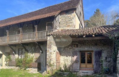 Propriété historique à vendre Sauveterre-de-Béarn, Nouvelle-Aquitaine, Image 2/24