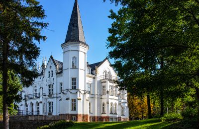 Biens de caractère, Demeure "Pałacyk Victoria" de style néogothique dans le sud-ouest de la Pologne