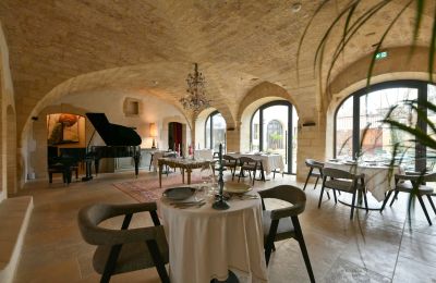 Château à vendre Uzès, Occitanie, Image 12/32