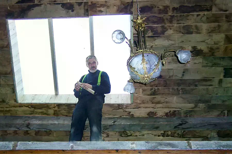 Biens de caractère, Un moulin, une cascade, vingt ans