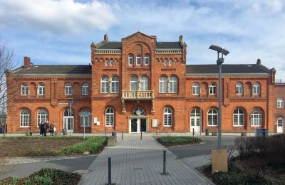Biens de caractère, Ancienne gare ferroviaire à Diepholz | Immeuble commercial avec 7 unités et forte visibilité ICE