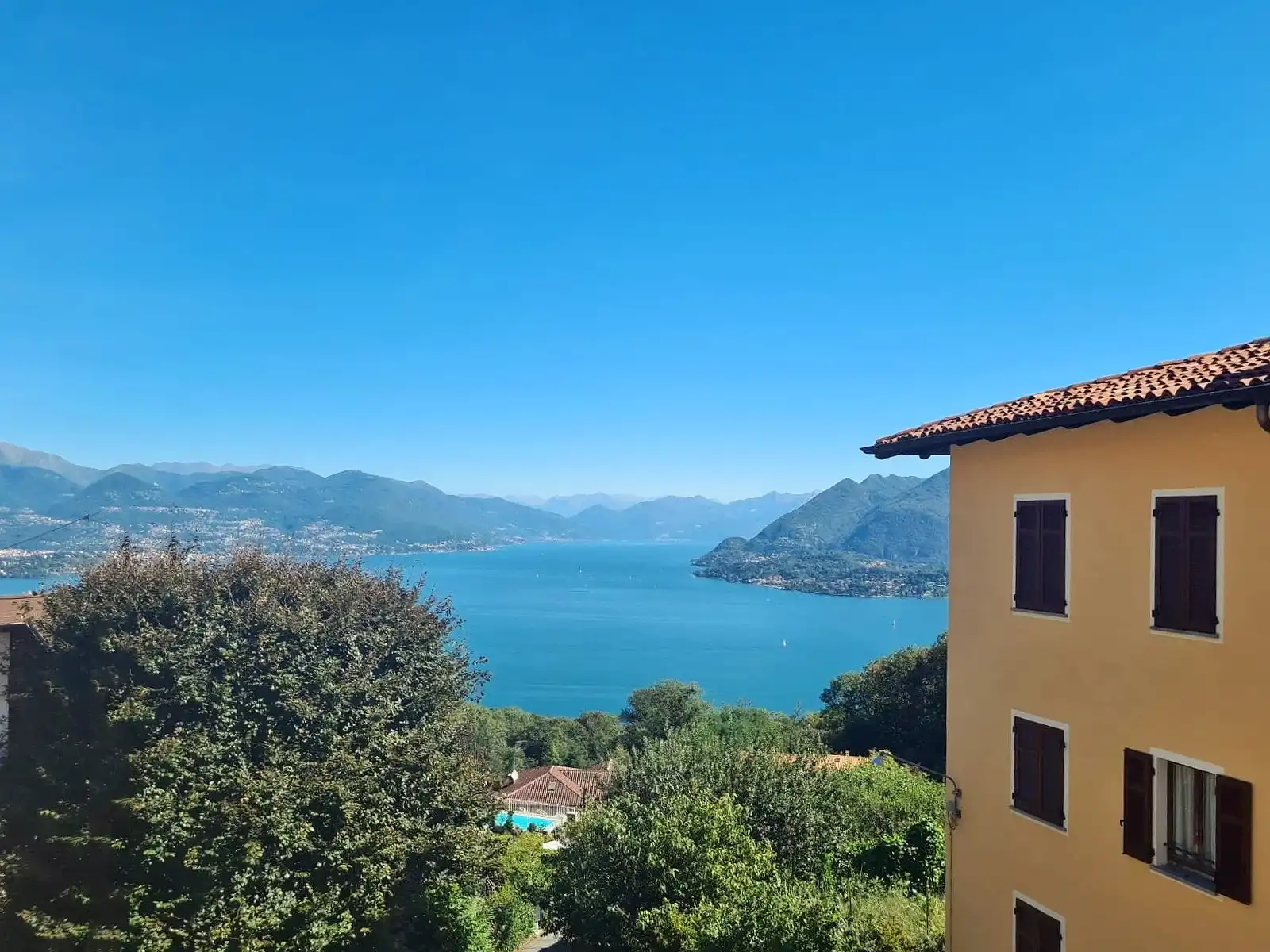 Photos Rustico da ristrutturare in vendita sulla collina di Stresa