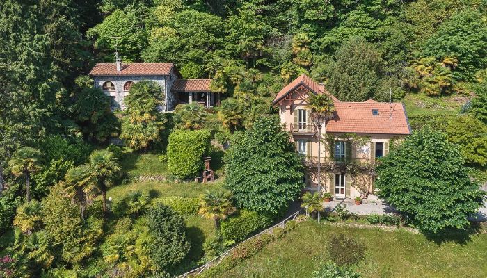 Villa historique à vendre Meina, Piémont,  Italie