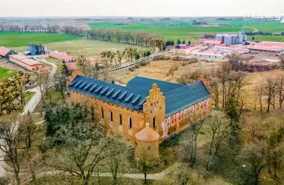 Château médiéval à vendre Barciany, Plac Zamkowy 1, Varmie-Mazurie, Image 2/9