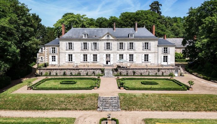 Château du XVIIIe siècle près de Chenonceau