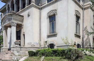 Craiova : Jugés dans leur propre demeure, Image 1