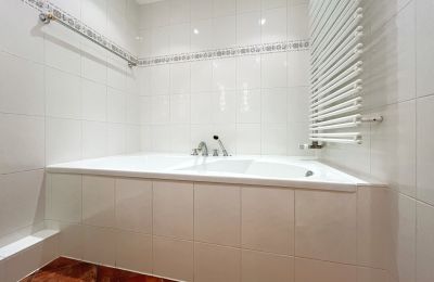 Château à vendre 61137 Schöneck, Hesse, mit Wanne 