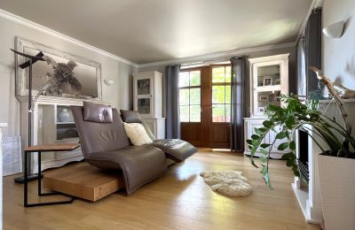 Château à vendre 61137 Schöneck, Hesse, Wohnzimmer mit Balkon