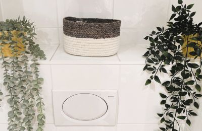 Château à vendre 61137 Schöneck, Hesse, WC in Vorwandinstallation