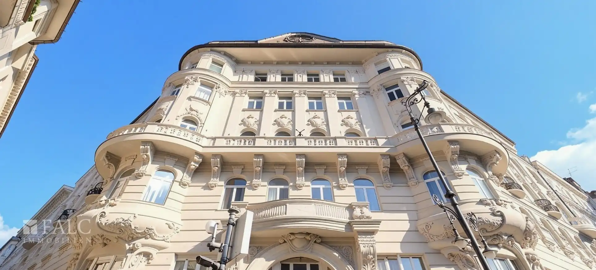 Photos Appartement de caractère avec balcon dans un palais urbain à Budapest
