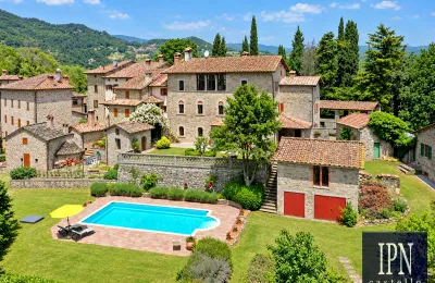 Manoir à vendre Caprese Michelangelo, Toscane, Image 1/39