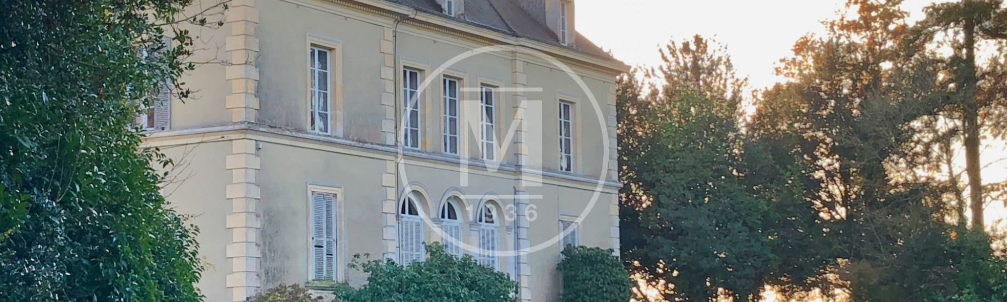 ???images??? Château à vendre Saint-Lô 14 pièces - 460 m²